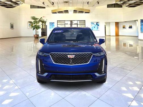 2025 Cadillac XT6 Luxury AWD