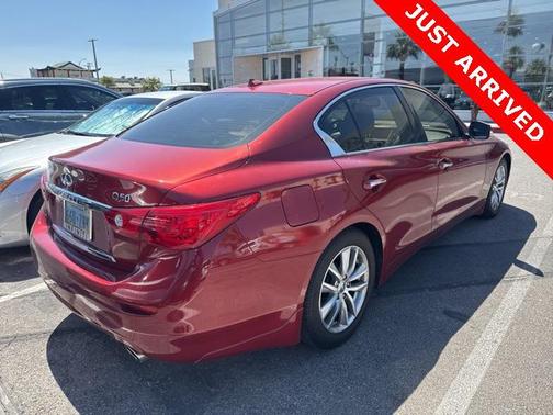 2015 INFINITI Q50 Premium