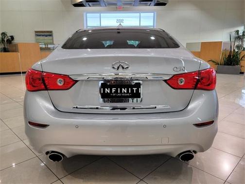 2016 INFINITI Q50 Hybrid Base