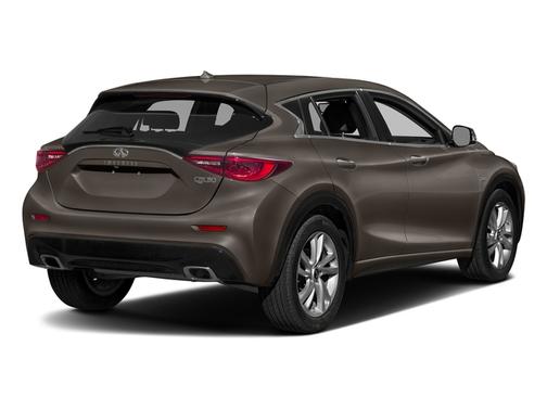 2017 INFINITI QX30 Sport