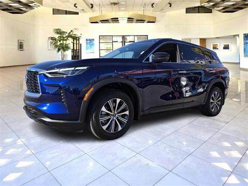 2025 INFINITI QX60 Pure