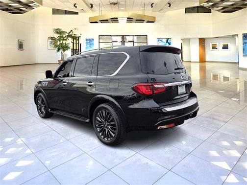 2022 INFINITI QX80 SENSORY