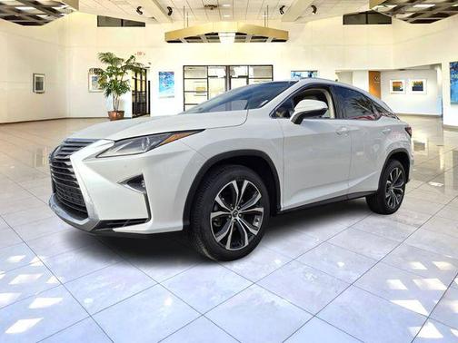 White 2018 Lexus RX 350 Base
