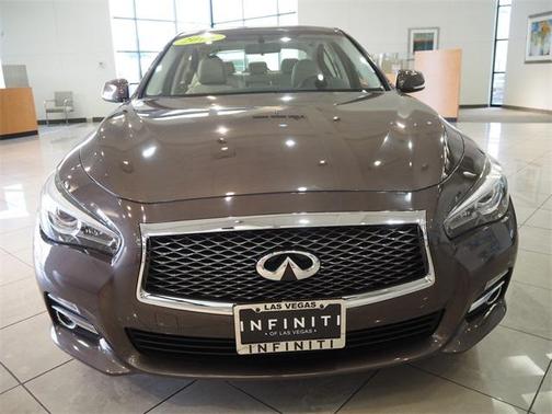 2015 INFINITI Q50 Base