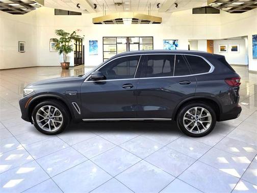 2022 BMW X5 PHEV xDrive45e