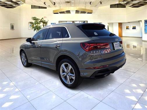 2022 Audi Q3 45 S line Premium Plus