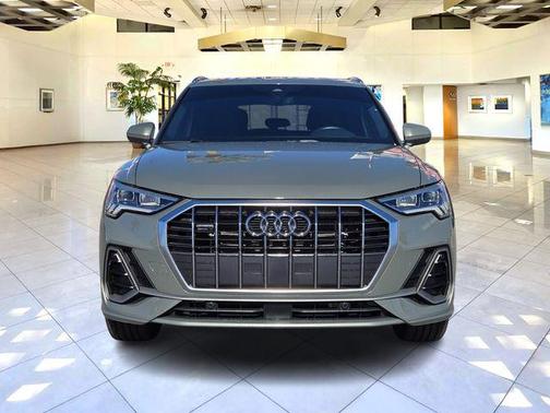 2022 Audi Q3 45 S line Premium Plus