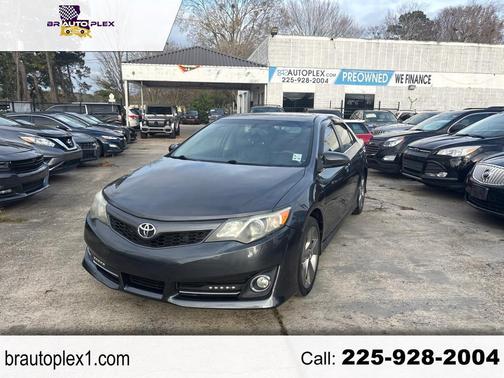 2013 Toyota Camry SE
