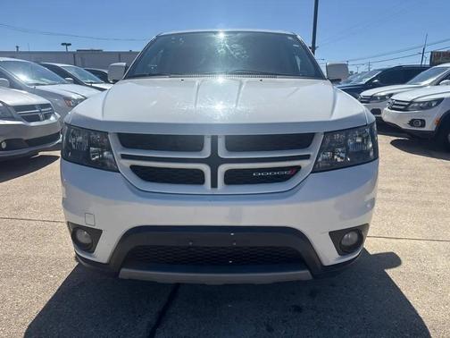 Vice White 2017 Dodge Journey GT