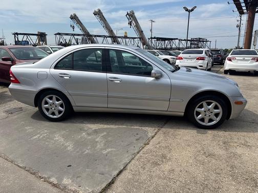 2002 Mercedes-Benz C-Class C240