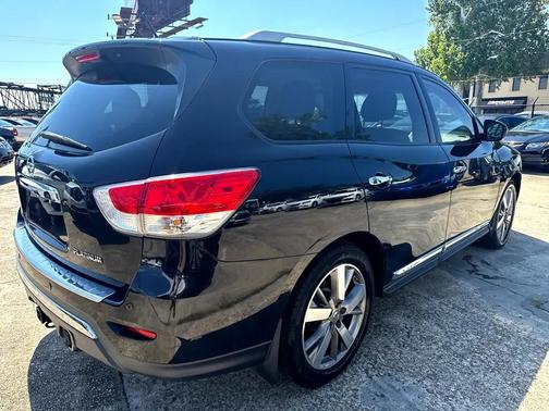 2015 Nissan Pathfinder Platinum