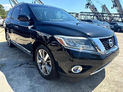 2015 Nissan Pathfinder Platinum