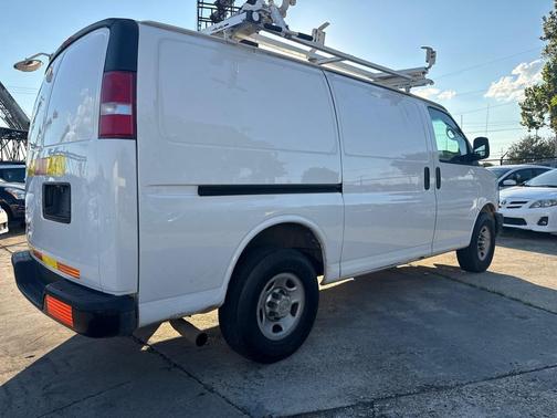 2014 Chevrolet Express 2500 G2500