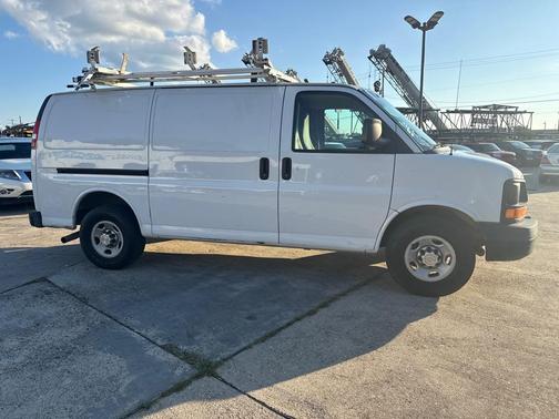 2014 Chevrolet Express 2500 G2500