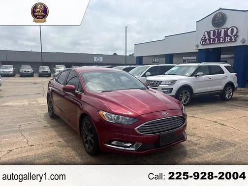 RED 2018 Ford Fusion SE