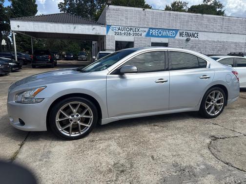 2010 Nissan Maxima S