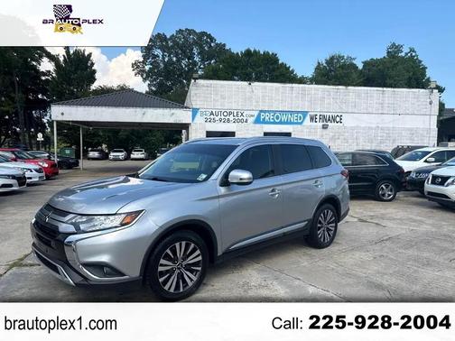 2019 Mitsubishi Outlander SE