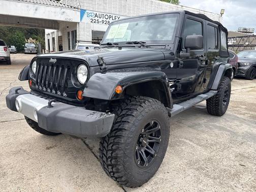 2013 Jeep Wrangler Sahara