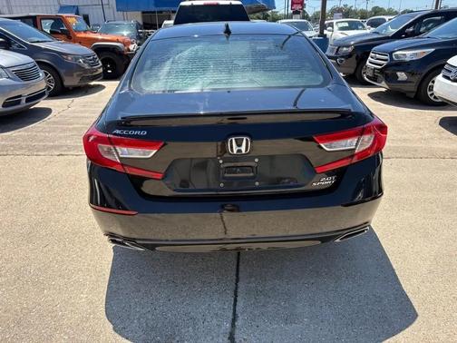 Crystal Black Pearl 2018 Honda Accord Sport 2.0T