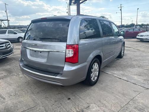 Billet Silver Metallic Clearcoat 2015 Chrysler Town & Country Touring