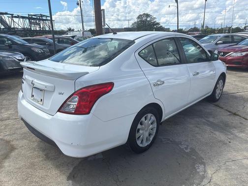 2019 Nissan Versa 1.6 SV