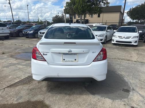 2019 Nissan Versa 1.6 SV