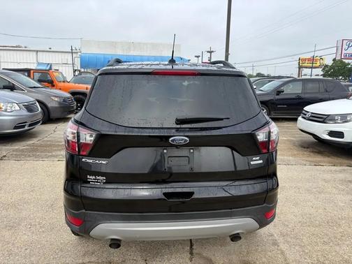 Shadow Black 2018 Ford Escape SE