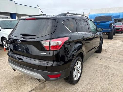Shadow Black 2018 Ford Escape SE