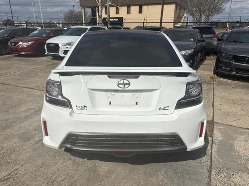 2014 Scion tC Base