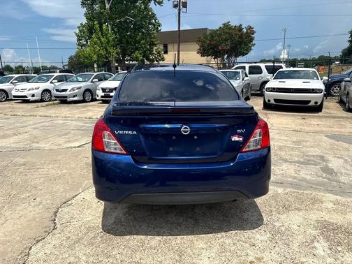 2019 Nissan Versa 1.6 SV