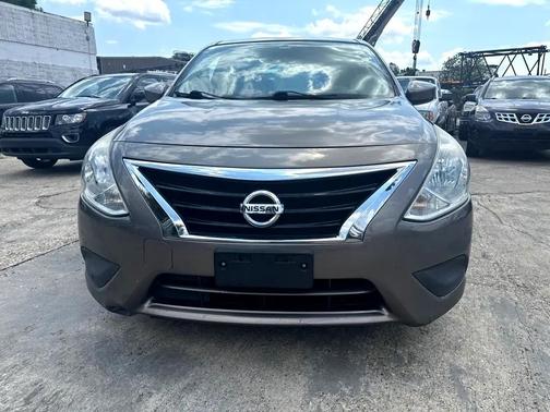2016 Nissan Versa 1.6 SV