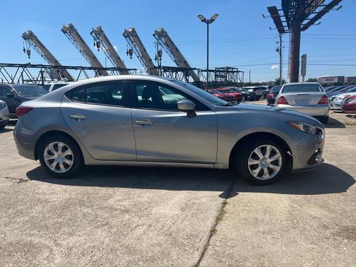 2015 Mazda Mazda3 SPORT