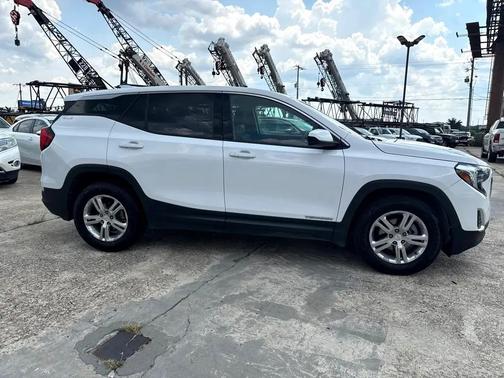 2020 GMC Terrain SLE