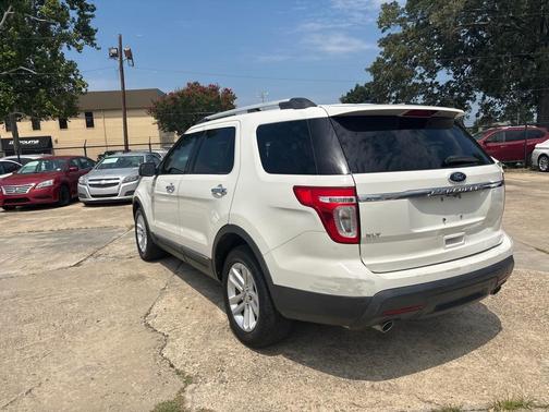 2011 Ford Explorer XLT