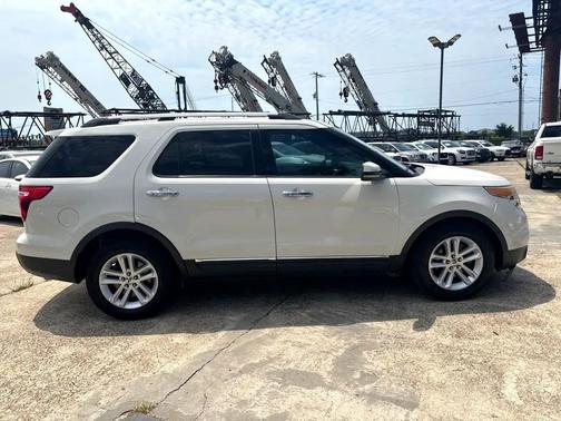 2011 Ford Explorer XLT