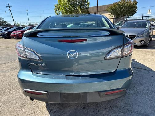 2010 Mazda Mazda3 I