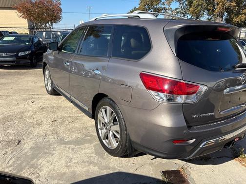 2014 Nissan Pathfinder Platinum