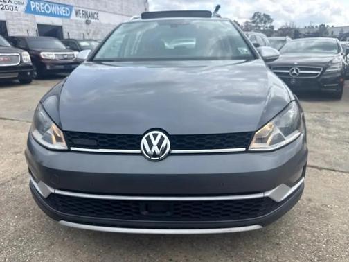 2017 Volkswagen Golf Alltrack TSI S
