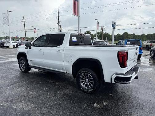 2022 GMC Sierra 1500 Limited AT4
