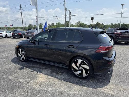 2024 Volkswagen Golf GTI 2.0T S