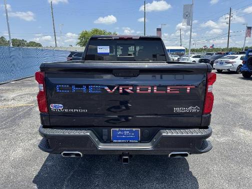 2022 Chevrolet Silverado 1500 HIGH COUNTRY