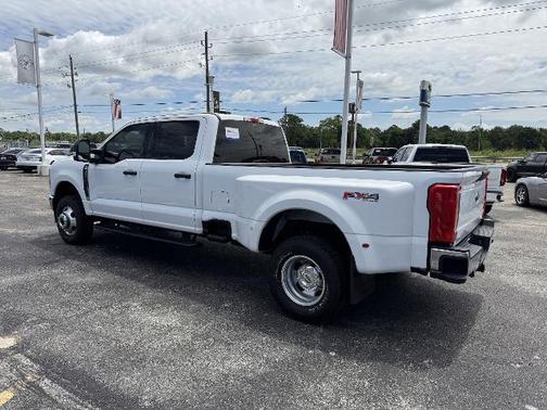 2023 Ford F-350 XLT