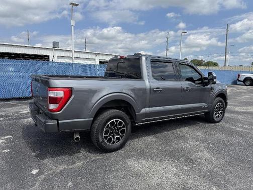 2022 Ford F-150 LARIAT