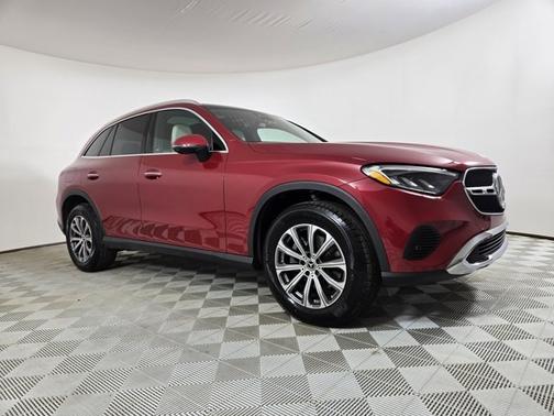 2025 Mercedes-Benz GLC 300 4MATIC