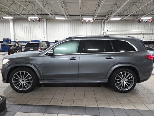 2025 Mercedes-Benz GLS 450 4MATIC
