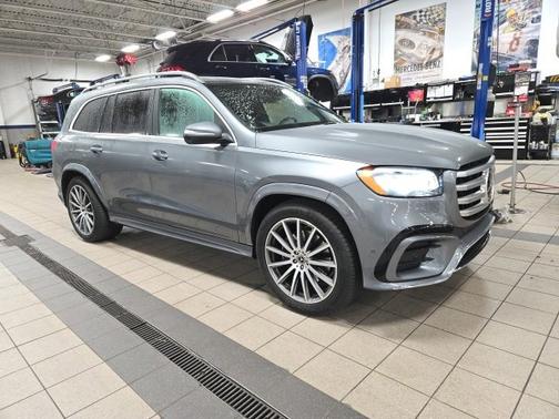 2025 Mercedes-Benz GLS 450 4MATIC
