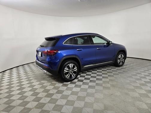 2025 Mercedes-Benz GLA 250