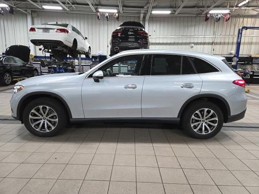 2023 Mercedes-Benz GLC 300 4MATIC