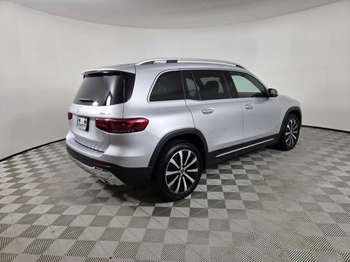 2023 Mercedes-Benz GLB 250 4MATIC