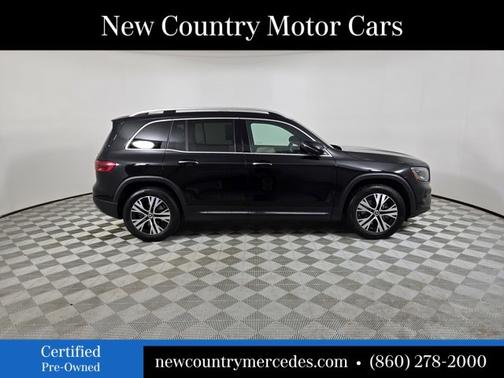 2025 Mercedes-Benz GLB 250 